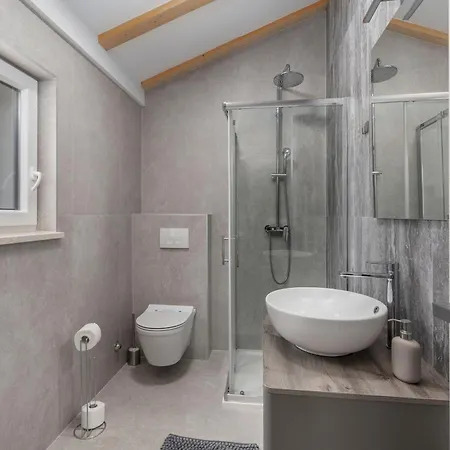 Apartament By The Sea Nska, Krk - 23652 Malinska